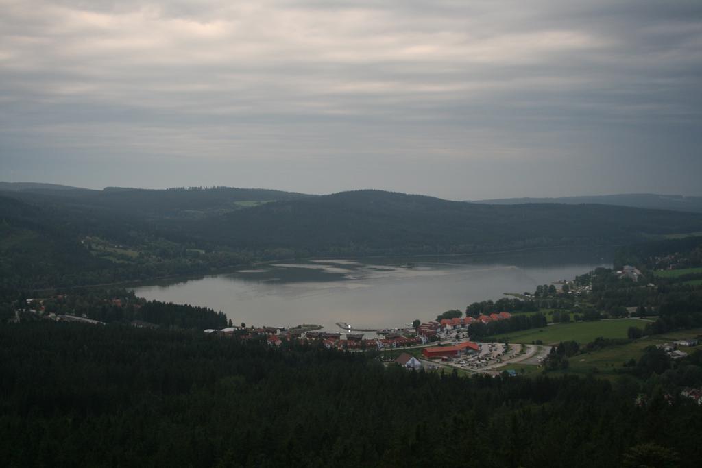 Mysi V Bote Lipno Apartment Lipno nad Vltavou Luaran gambar